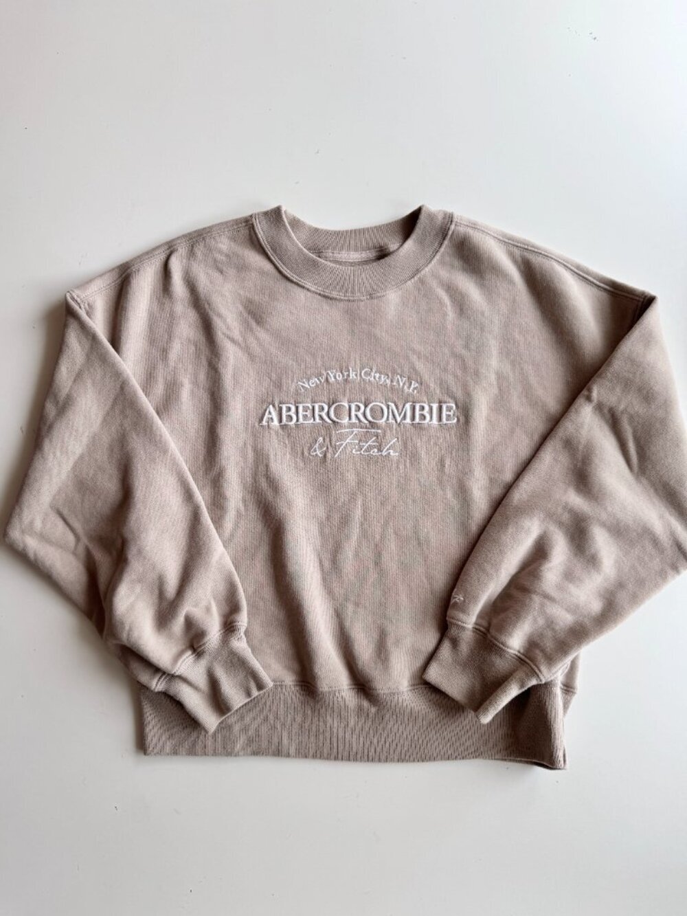 ABERCROMBIE & FITCH Taupe Cotton Fleece Embroidered Crew Sweatshirt, Size XS - Picture 6 of 14